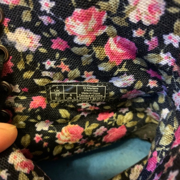 Dr. Martens 9 hole boots - Picture 4 of 6